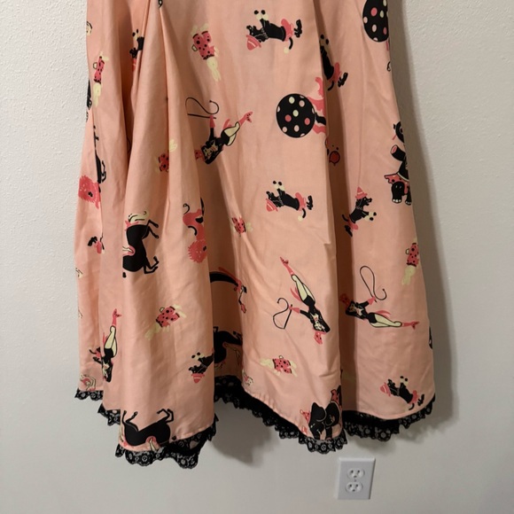 Pinup Couture Ginger Pink Circus Print Dress Black Lace Rockabilly Retro USA-M - Picture 5 of 9